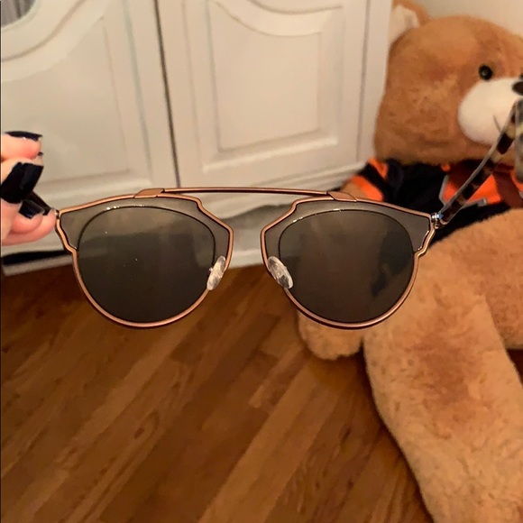 BRAND NEW DIOR sunglasses - Picture 4 of 6